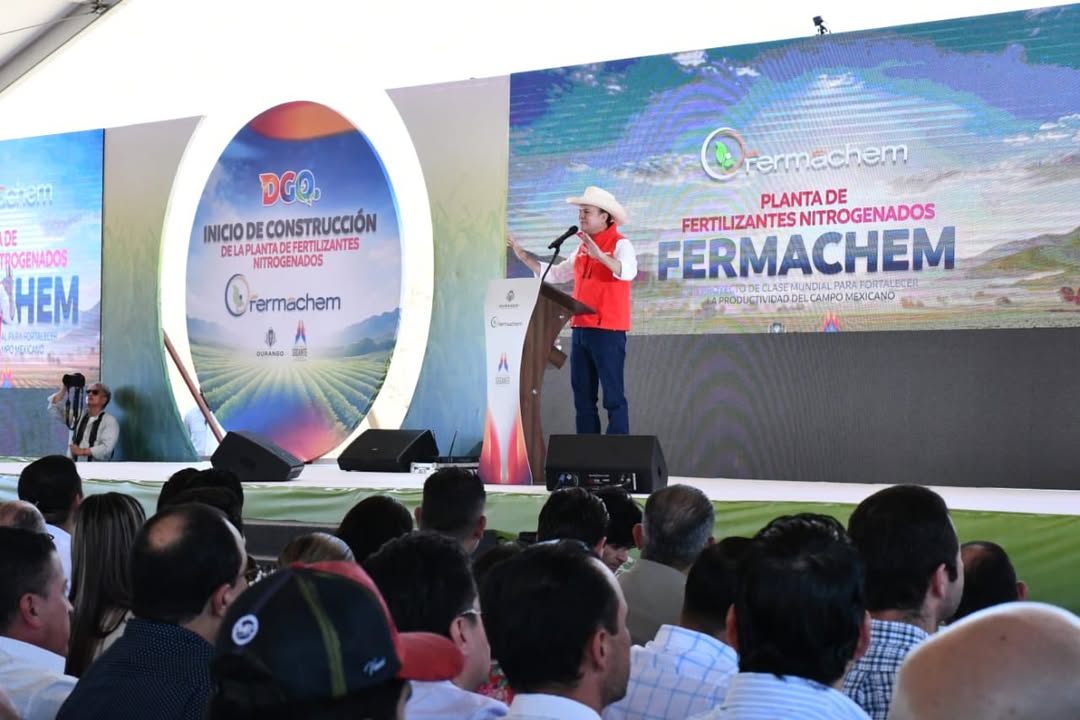 🏗️🌱 La Dra.Edith Orozco Machado estuvo presente en el inicio de la construcción de la 🔴𝗣𝗹𝗮...