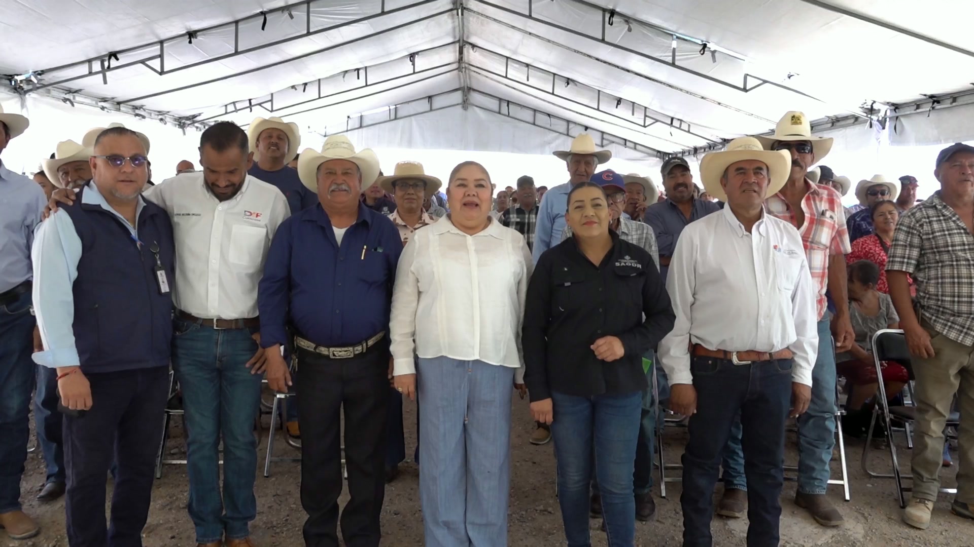 🌾🤝 𝗚𝗢𝗕𝗜𝗘𝗥𝗡𝗢 𝗠𝗨𝗡𝗜𝗖𝗜𝗣𝗔𝗟 𝗬 𝗘𝗦𝗧𝗔𝗧𝗔𝗟 𝗦𝗨𝗠𝗔𝗡 𝗘𝗦𝗙𝗨𝗘𝗥𝗭𝗢𝗦 𝗘𝗡 𝗔𝗣𝗢𝗬𝗢 𝗔𝗟 𝗖𝗔𝗠𝗣𝗢 En coordinación con el G...