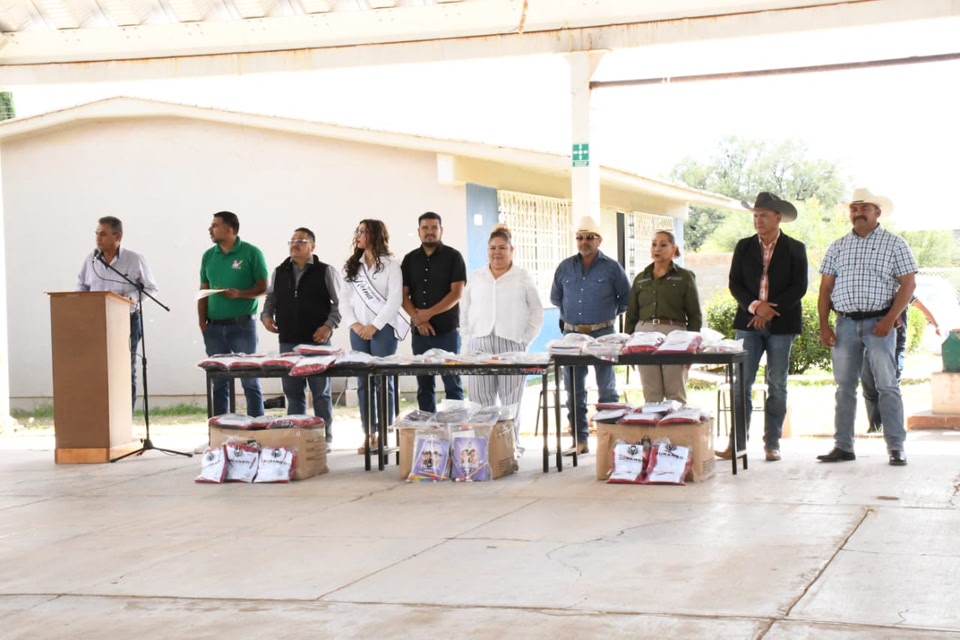 La Dra. Edith Orozco Machado, Presidenta Municipal, continúa fortaleciendo las acciones en f...