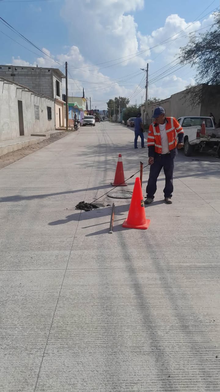 🚧🛠️ 𝐒𝐄𝐑𝐕𝐈𝐂𝐈𝐎𝐒 𝐆𝐄𝐍𝐄𝐑𝐀𝐋𝐄𝐒 𝐂𝐎𝐍𝐓𝐈𝐍Ú𝐀 𝐂𝐎𝐍 𝐓𝐑𝐀𝐁𝐀𝐉𝐎𝐒 𝐃𝐄 𝐃𝐄𝐒𝐀𝐙𝐎𝐋𝐕𝐄 𝐃𝐄 𝐃𝐑𝐄𝐍𝐀𝐉𝐄 El departamento de 𝐒𝐞...