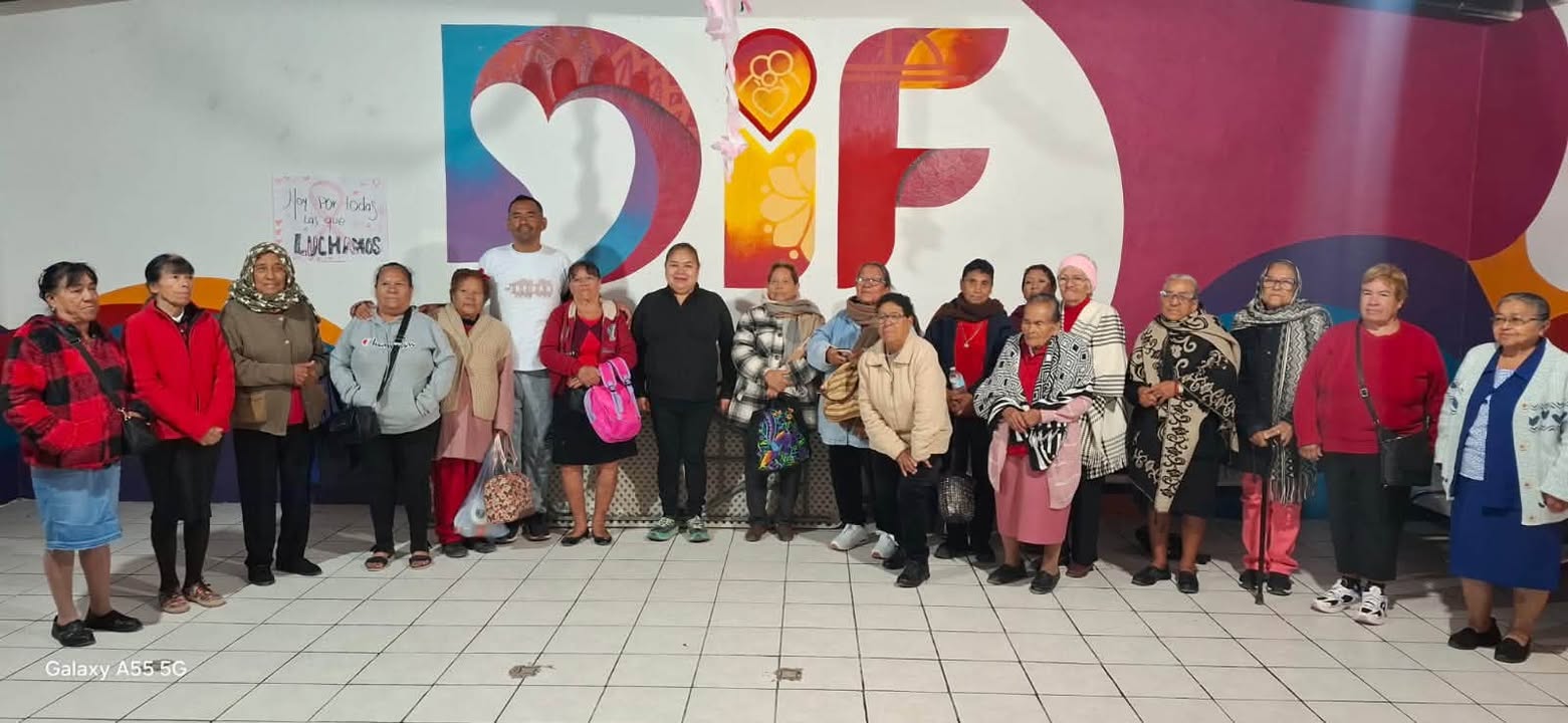 👏Esta mañana, la 𝐃𝐫𝐚. 𝐄𝐝𝐢𝐭𝐡 𝐎𝐫𝐨𝐳𝐜𝐨 𝐌𝐚𝐜𝐡𝐚𝐝𝐨, presidenta municipal, acompañada del director d...