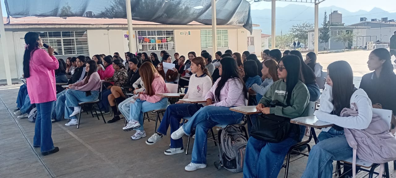 🎀🌸 𝐈𝐌𝐌 𝐏𝐑𝐎𝐌𝐔𝐄𝐕𝐄 𝐋𝐀 𝐏𝐑𝐄𝐕𝐄𝐍𝐂𝐈Ó𝐍 𝐃𝐄𝐋 𝐂Á𝐍𝐂𝐄𝐑 𝐃𝐄 𝐌𝐀𝐌𝐀 𝐄𝐍 𝐕𝐄𝐋𝐀𝐑𝐃𝐄Ñ𝐀 💗 En el marco del 𝐌𝐞𝐬 𝐑𝐨𝐬𝐚,...